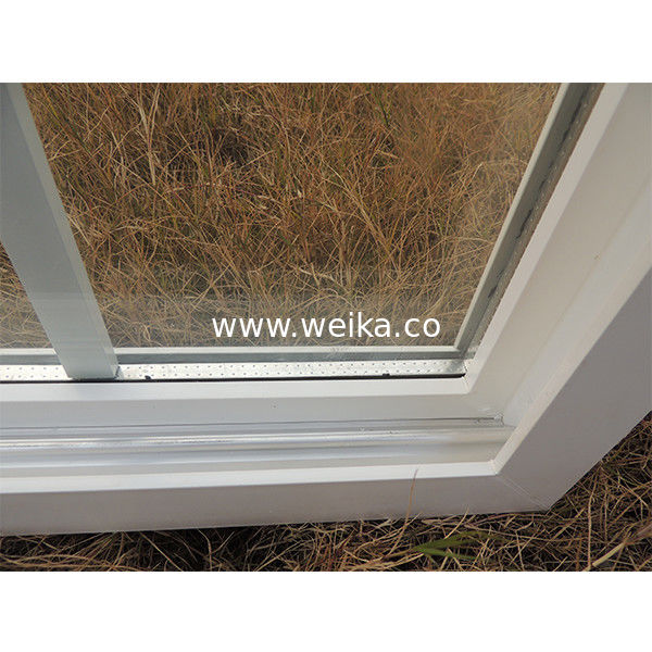 1.7mm UPVC fenêtre coulissante et porte fenêtre de salle de bain en PVC avec grille