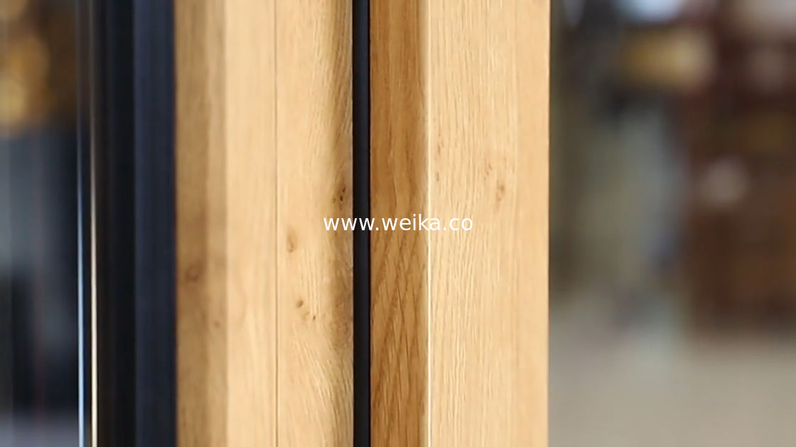 ODM Casement Aluminium Tilt et tournez fenêtres couleur bois