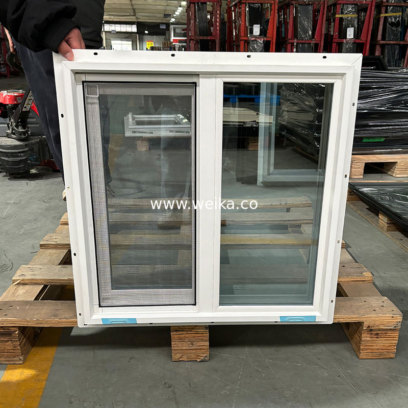 fenêtre coulissante en UPVC à maillage de sécurité pour le remplacement de maisons résidentielles