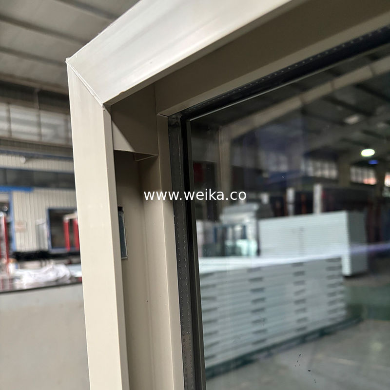 Matériel durable et profils d'extrusion Énergie Vinyle UPVC fenêtres suspendues simples pour maisons résidentielles