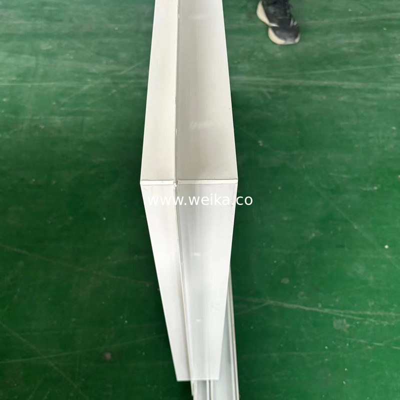 Fermeture de fenêtre coulissante en UPVC et fenêtre de porte standard avec vitre flottante