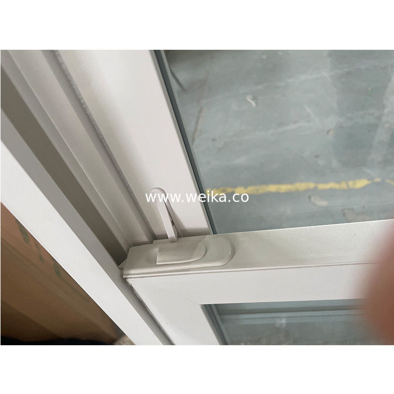 Fenêtres à double accrochage verticalement coulissantes ouvertes avec une excellente résistance aux intempéries