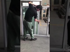 Faisceau coulissant en aluminium de couleur naturelle et verrouillage tactile